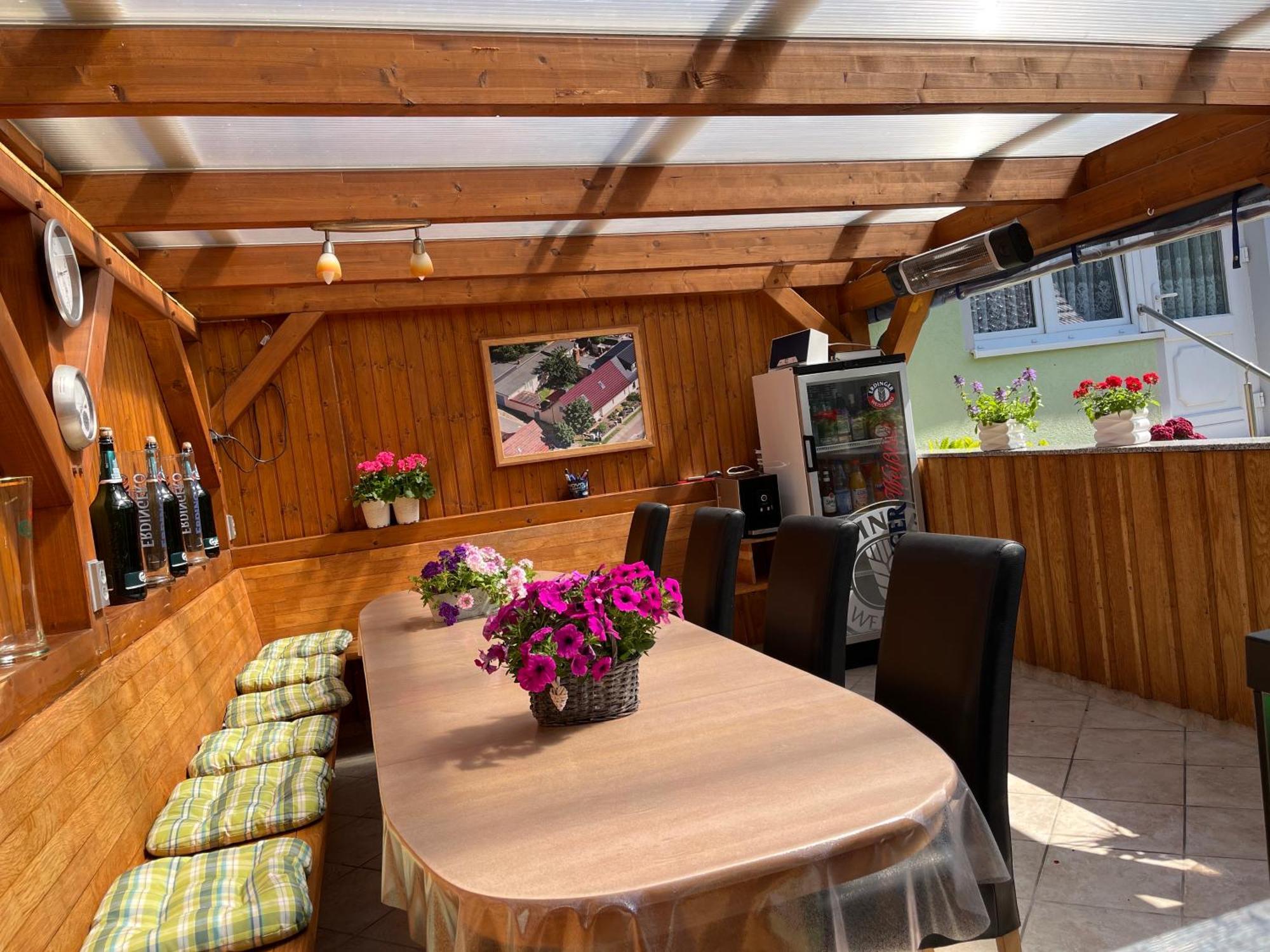 Ferienzimmer Olaf Waren (Mueritz) Exterior foto